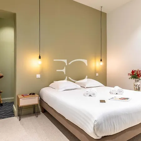 Easy Cles- Flat City Center With Parking * Biarritz